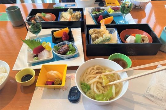 Ud og spise i Tokyo