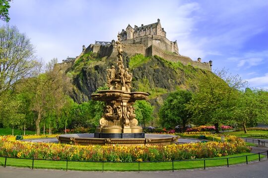 Ross fountain landmark ved Edinburgh Castle